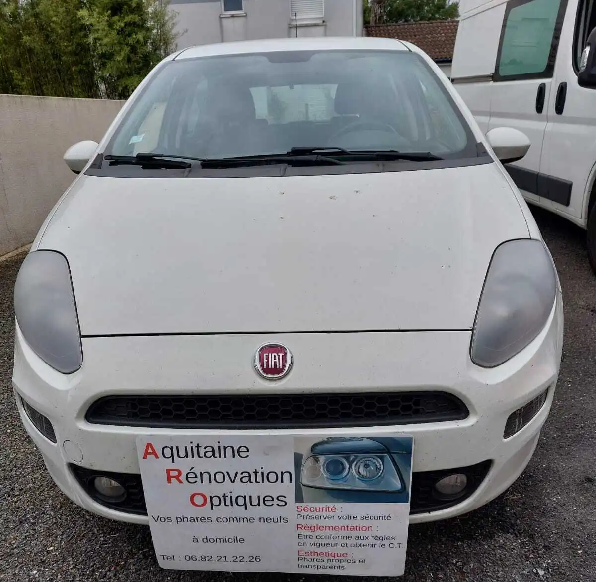 Optique de phare opacifiée avant rénovation - Rénovation phares Gironde - Réalisation 3